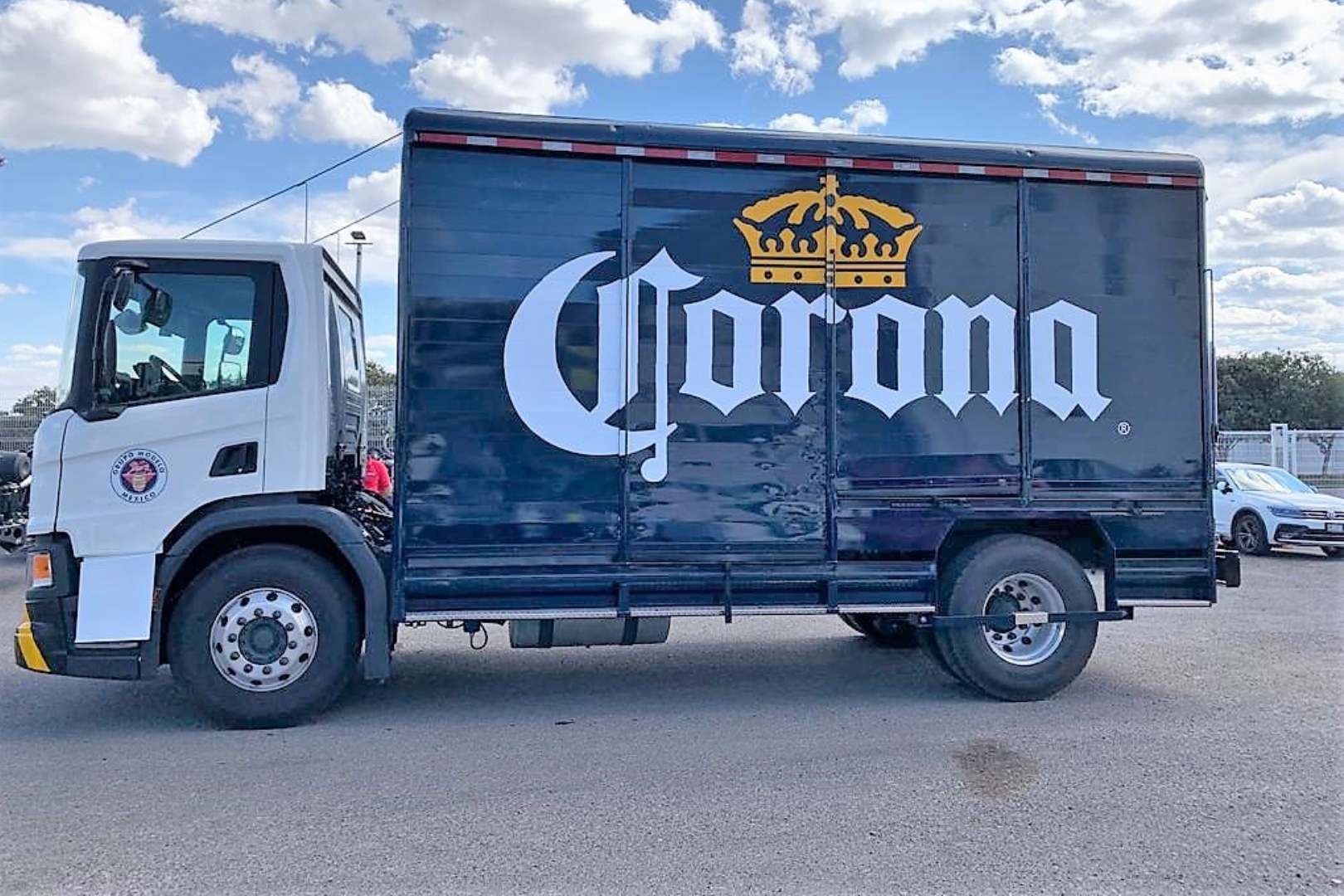 Hombres armados se apoderaron de un camión cargado de cerveza en