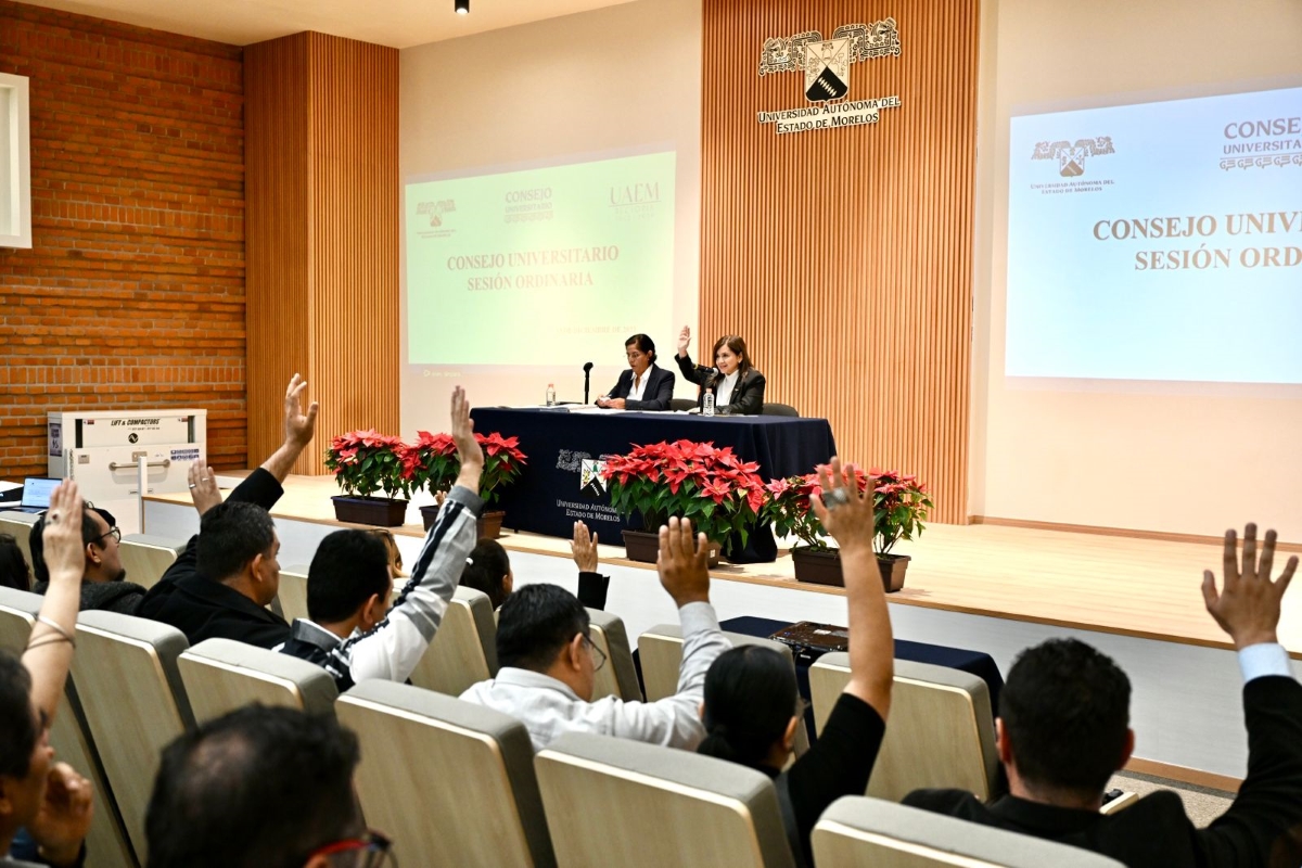 Viridiana León Hernández rectora de la UAEM continúa las gestiones