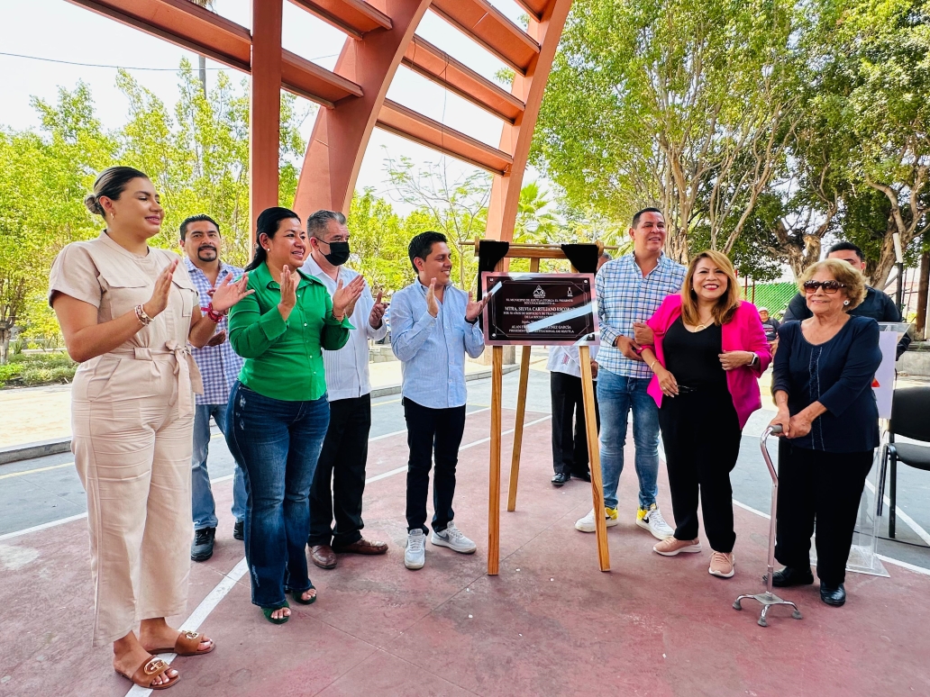 El Municipio De Jojutla Reconoce A La Maestra Silvia Cartujano Escobar