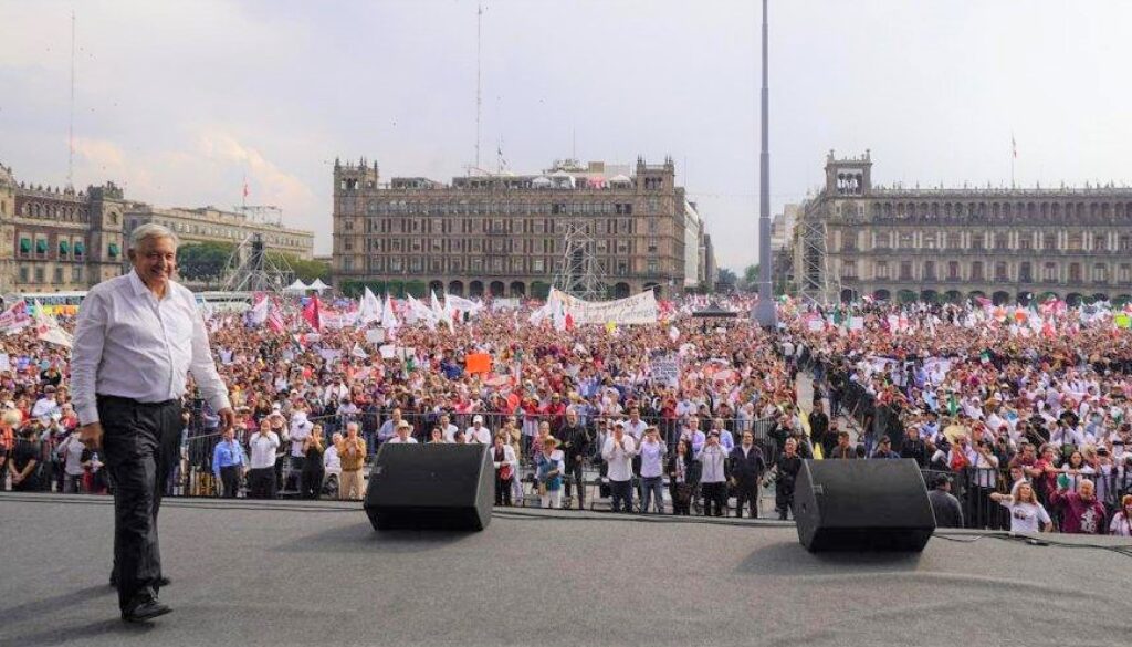 27-11-2022-Presidente-AMLO-Celebracion-por-4-A-de-Transformacion-08-1000x600 (2)