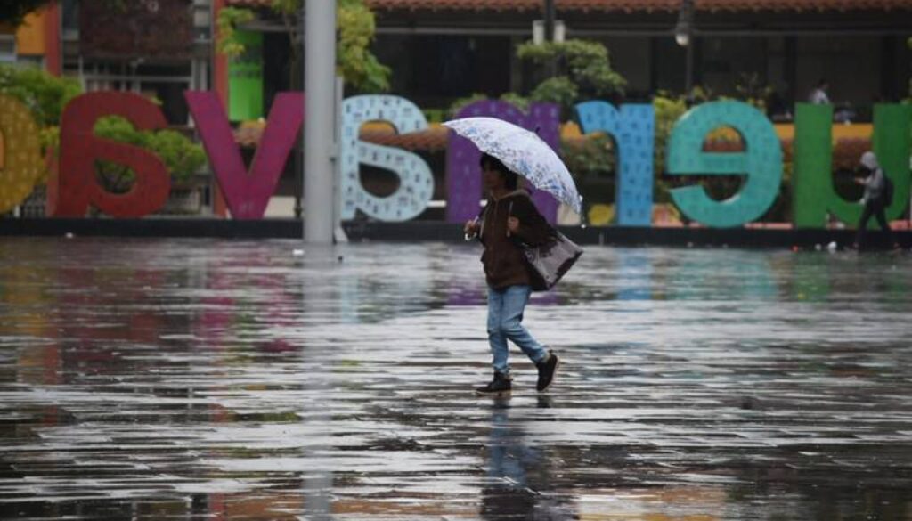 Día de lluvia en Cuernavaca, Morelos, México (2)