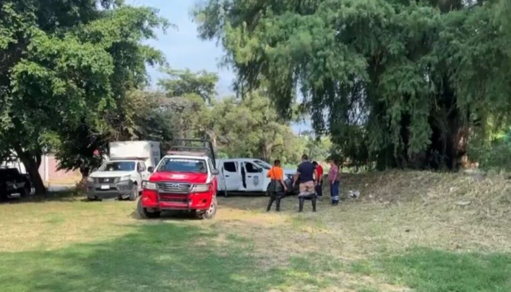 Esta tarde de viernes fue localizado el cadáver de un hombre en el río de la colonia Las Ánimas de Temixco