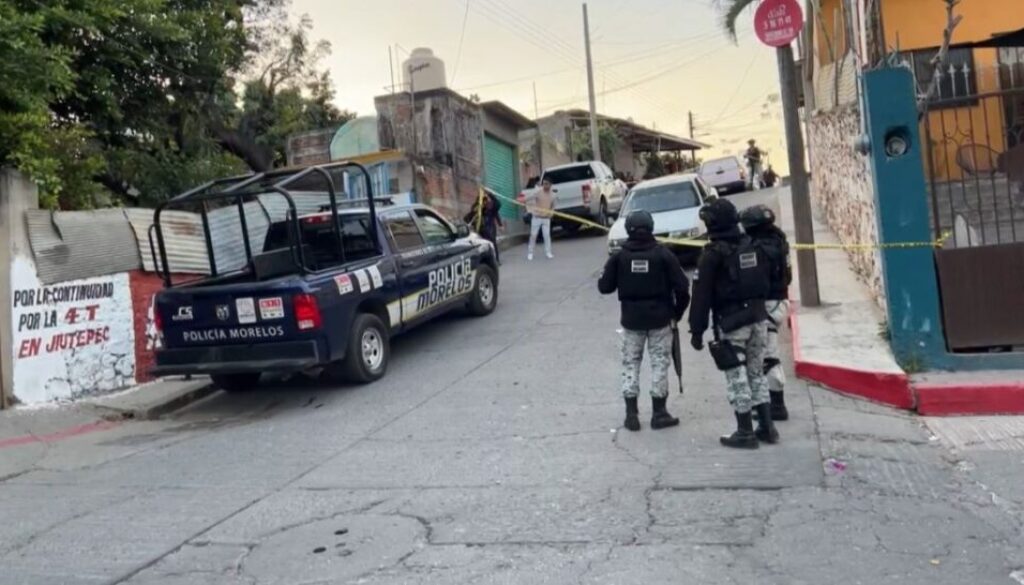 Esta mañana de jueves, un hombre fue asesinado a tiros, en la colonia Vista Hermosa de Jiutepec