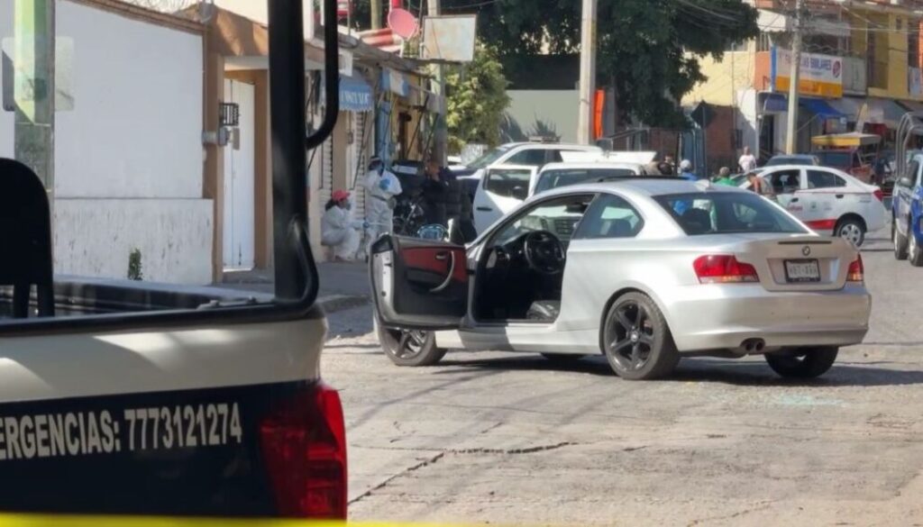 Un automovilista resultó lesionado de bala luego de sufrir un ataque armado, entre los límites de Cuernavaca y Jiutepec