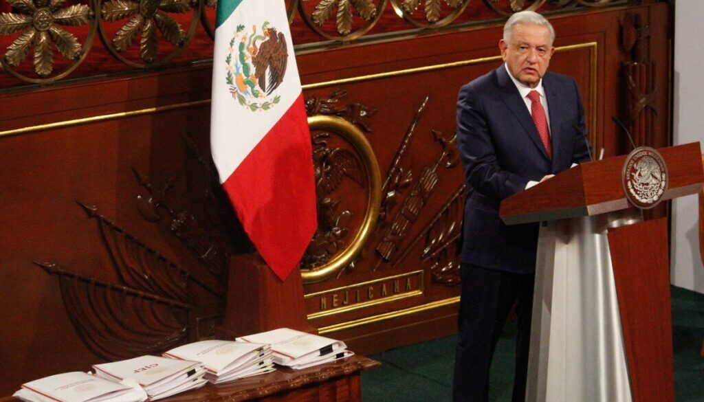 andres_manuel_lopez_obrador_20_reformas.jpg_1015297232