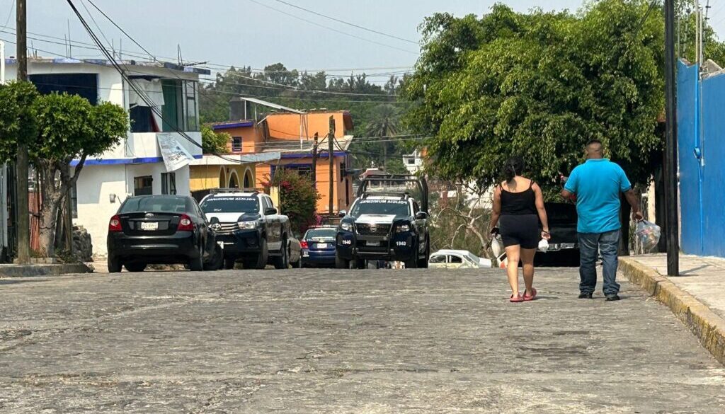 En la colonia Benito Juárez, cerca de la Lagunilla y en el fondo de una barranca fue localizado el cuerpo sin vida de un hombre