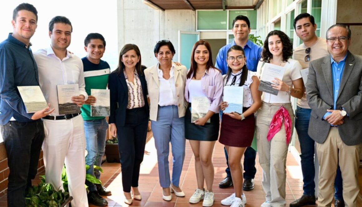 Reunión rectoría UAEM y personas candidatas a la FEUM1