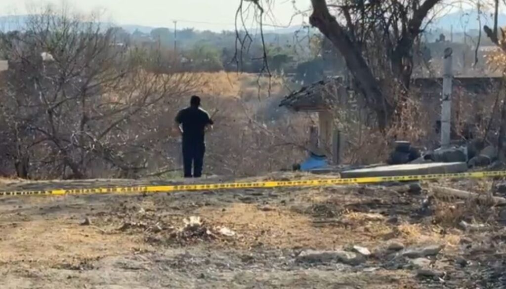 Esta tarde de jueves se registró un ataque armado en contra de dos hombres, uno de ellos perdió la vida, en Temixco