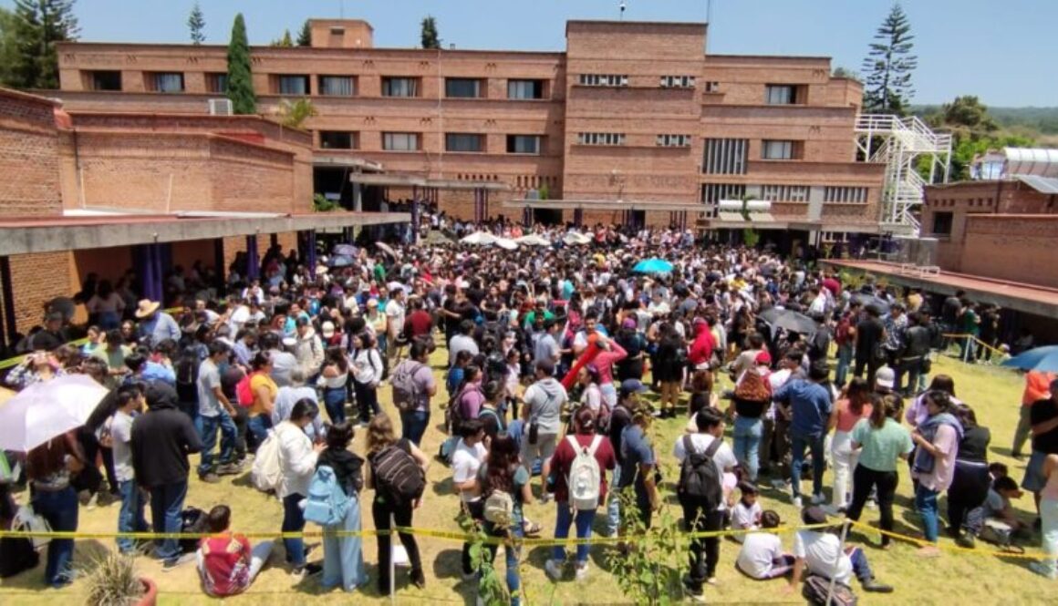 Observación eclipse en CIICAp UAEM