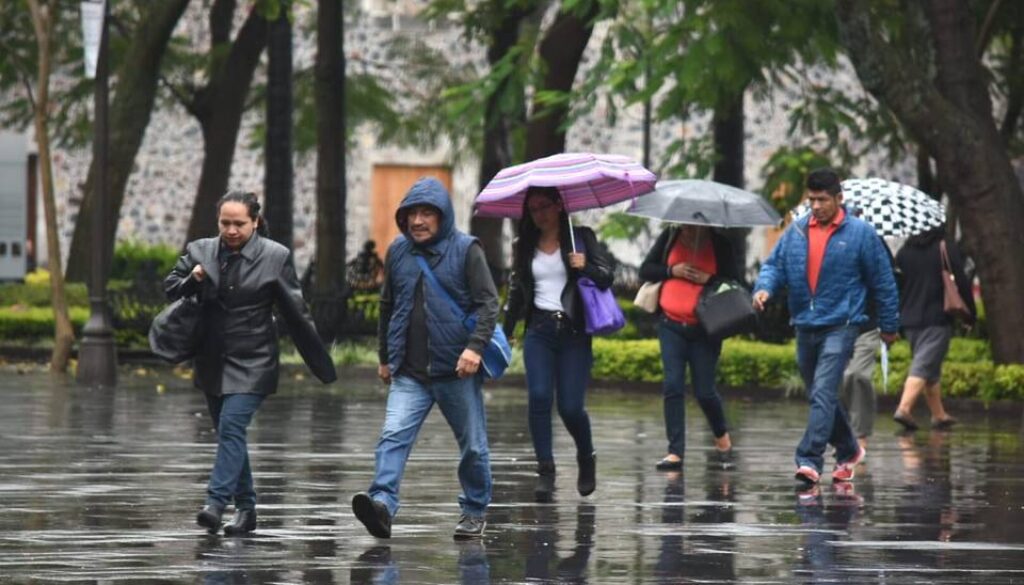 Día de lluvia en Cuernavaca, Morelos, México (1)