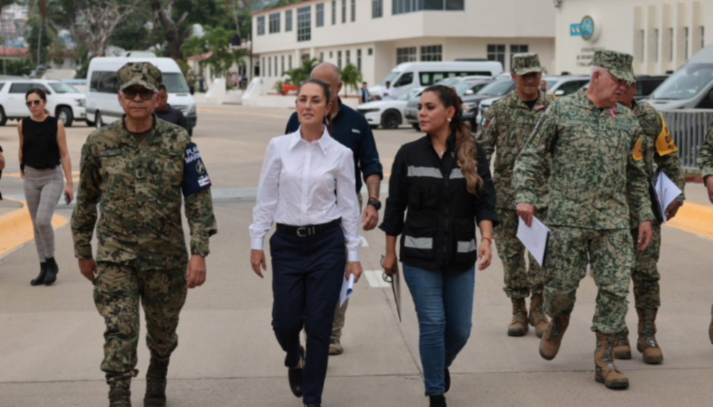 Claudia-Sheinbaum-llegada-Acapulco-Evelyn-Salgado-750x563