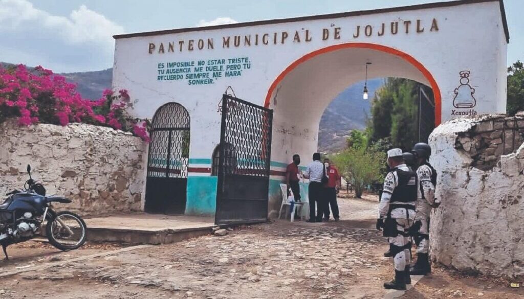 por_fin_dan_tumbas_a_seis_cuerpos_que_estaban_en_fosa_comun_en_morelos