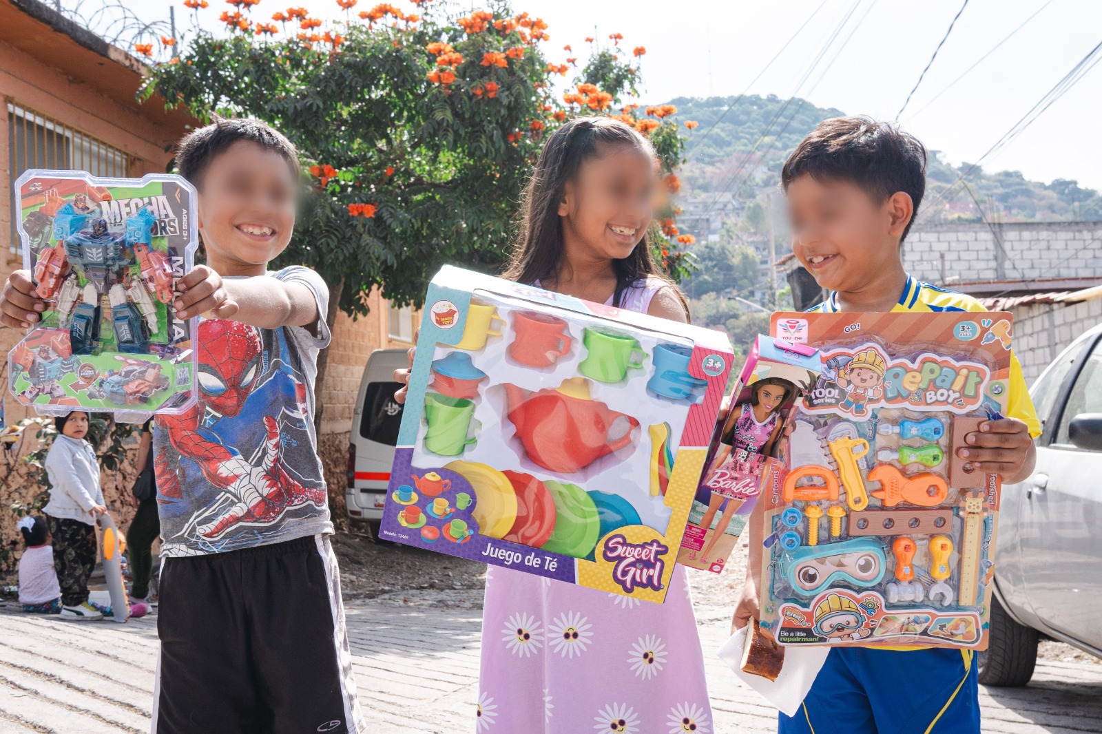 Lleva SEDIF Morelos alegría a las niñas y niños de Morelos este Día de Reyes Magos