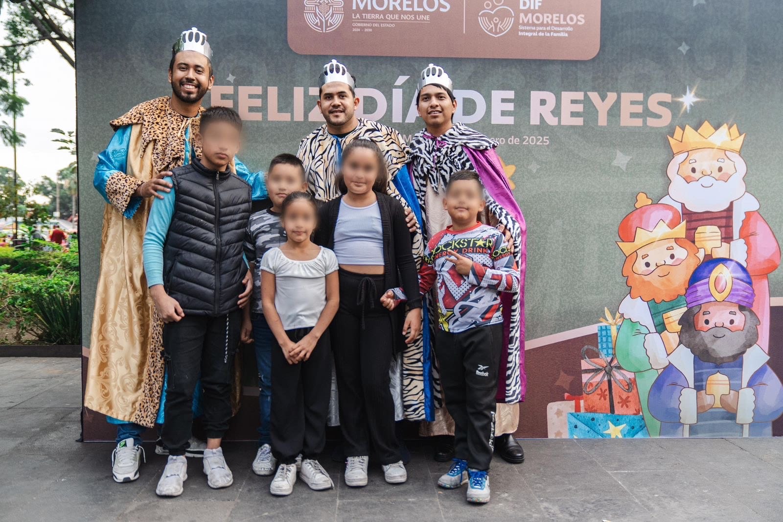 Encabeza SEDIF partida de mega rosca de reyes en Cuernavaca