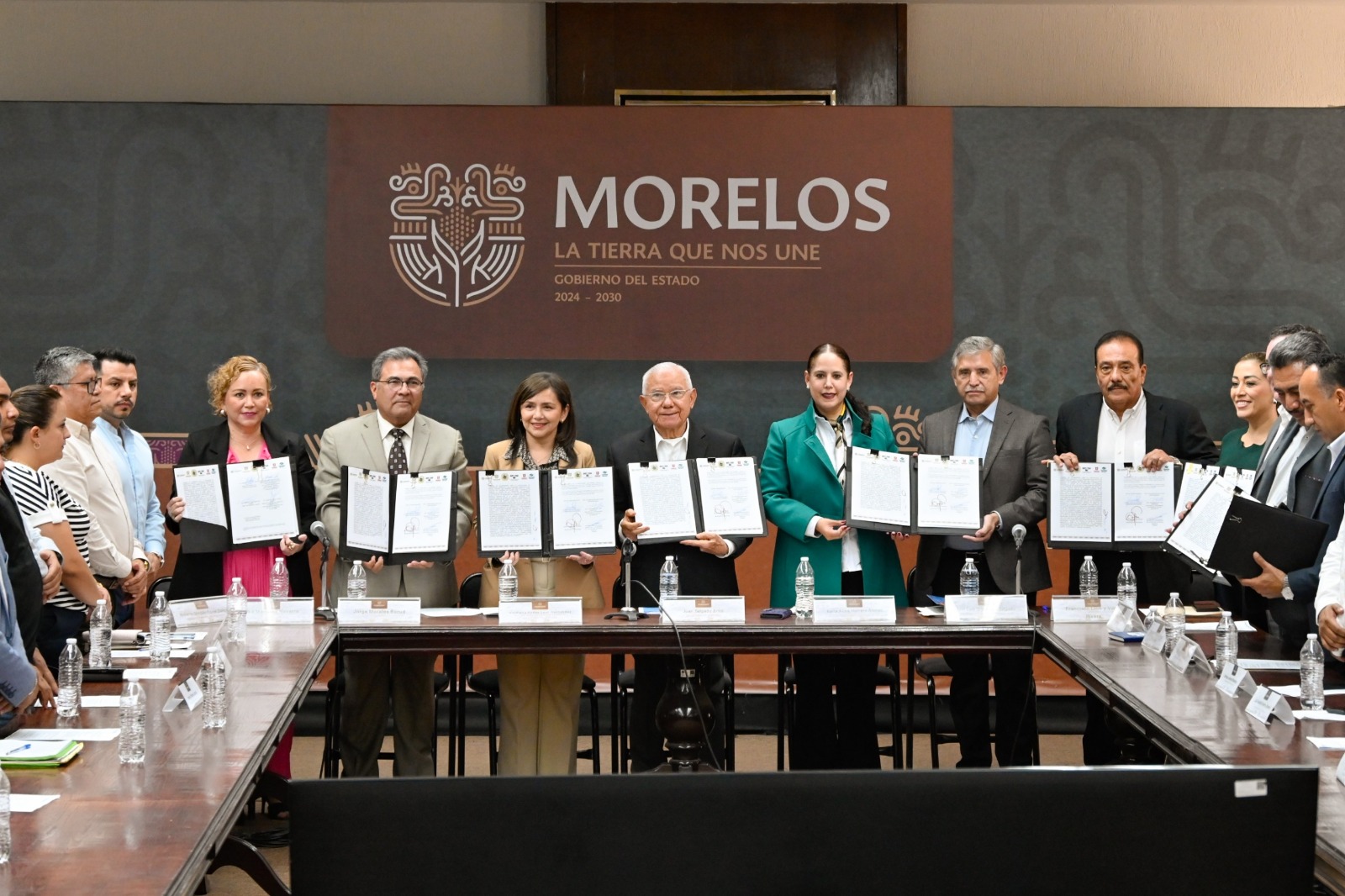 Firma Gobierno Estatal convenio de colaboración con instituciones educativas para certificación de Competencias Laborales a las autoridades municipales 2025-2027