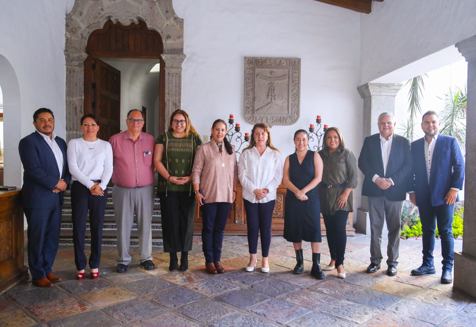 En histórico encuentro, Margarita González Saravia y Katya Echazarreta coinciden en impulsar el desarrollo profesional de las niñas y jóvenes de Morelos