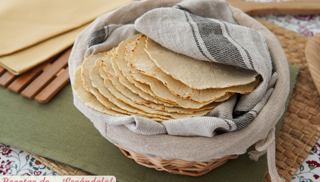 Tortillas-de-maiz-mexicanas-para-tacos-quesadillas