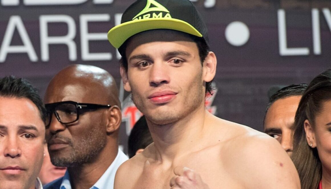julio-cesar-chavez-jr-queda