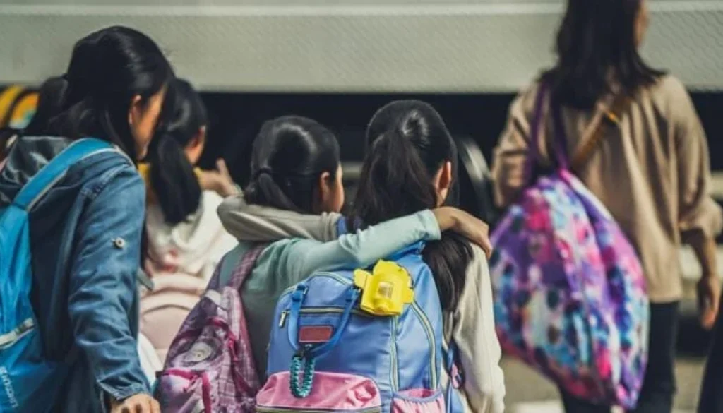 regreso-clases-asia-hong-kong-640x360