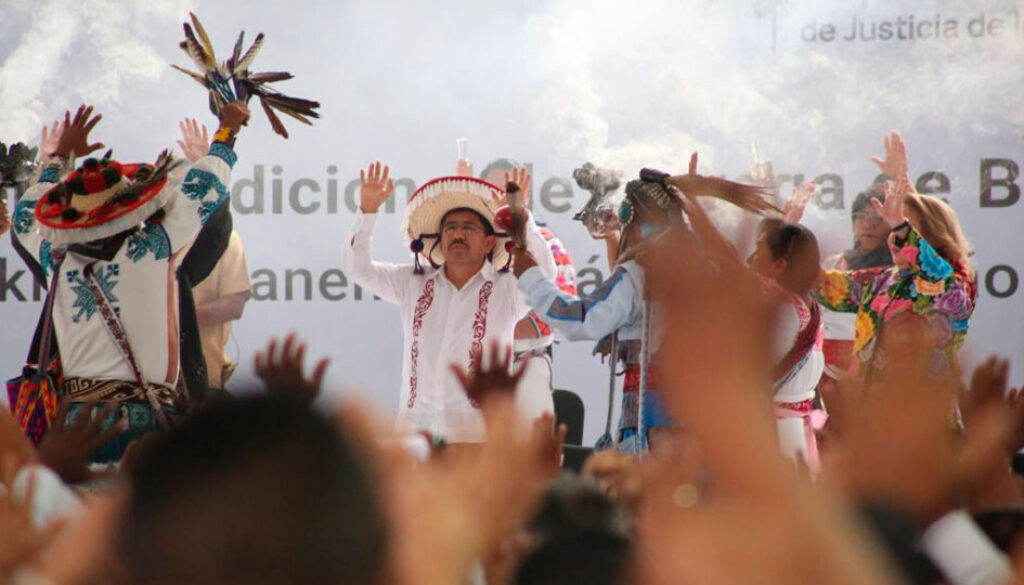 ministros-scjn-ceremonia-bastones-mando