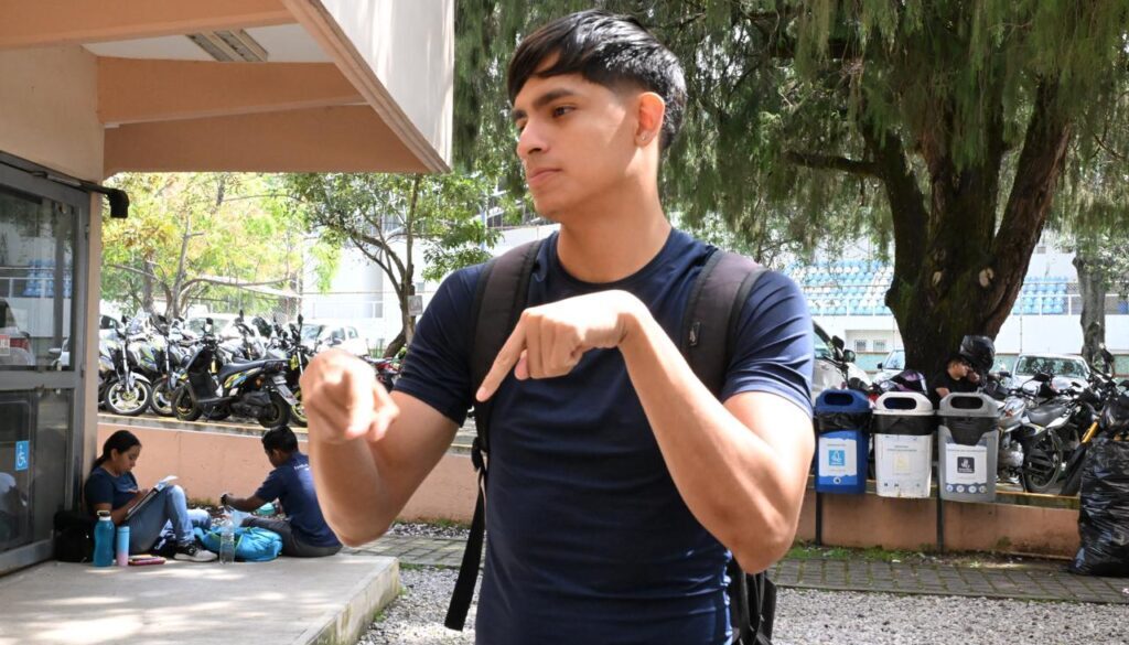 Bryan Guadarrama Torres estudiante de la Facultad de Ciencias del Deporte3