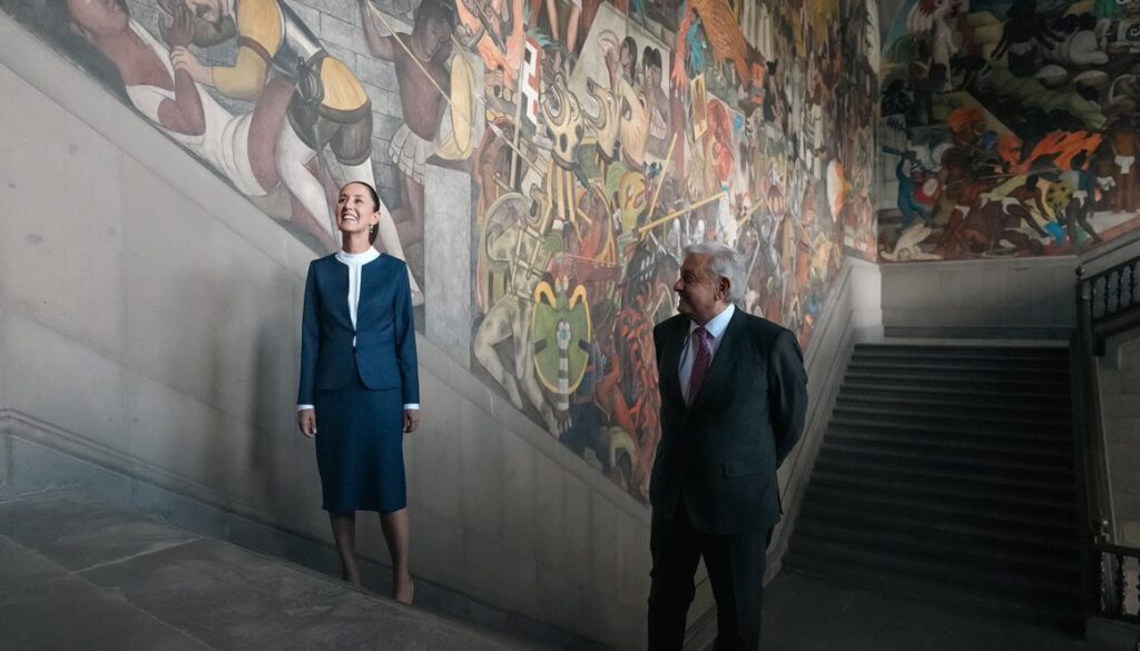claudia-sheinbaum-se-reune-con-amlo-lopez-obrador-en-palacio-nacional-foto-Segob1-1160x700