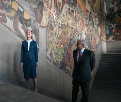 claudia-sheinbaum-se-reune-con-amlo-lopez-obrador-en-palacio-nacional-foto-Segob1-1160x700