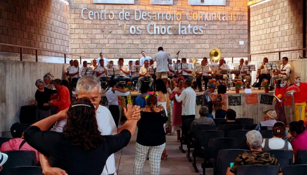 2b39df9c-4387-4c37-8ca2-130ecd65d42a