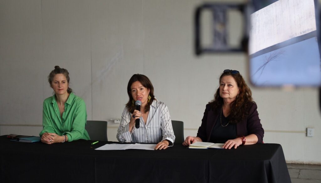 4bfab10d-14a4-4ecb-afd8-ac950141a8cd