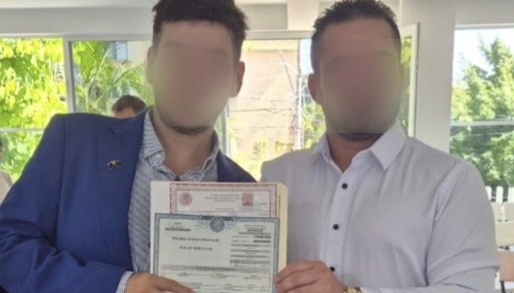 59fdf511-3205-46c6-b017-9c75486bca49