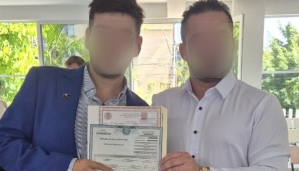 59fdf511-3205-46c6-b017-9c75486bca49