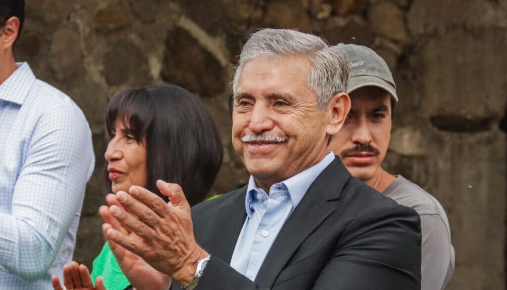 RECONOCE-JOSÉ-LUIS-URIÓSTEGUI-LABOR-DE-TRABAJADORES-QUE-TRANSFORMAN-LA-IMAGEN-DE-CUERNAVACA-2