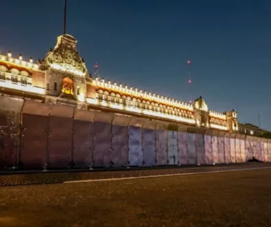 blindaje-metalico-en-el-zocalo_eff43da1-0fee-44bb-b8a7-ba8f83703d01_medialjnimgndimage=fullsize