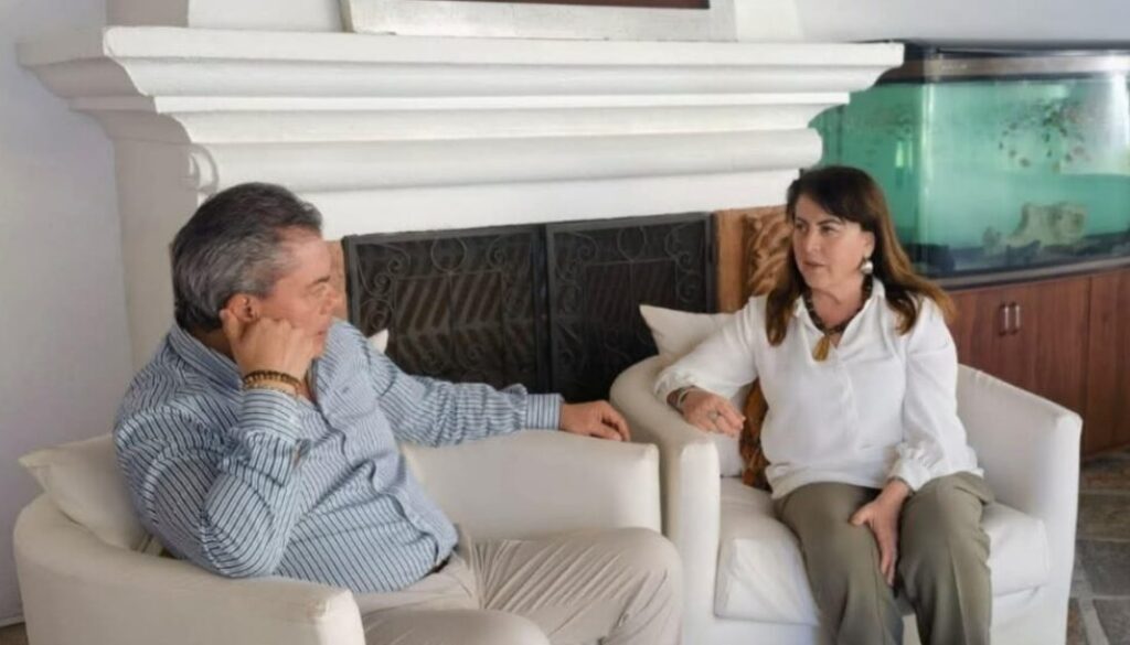 585749908_1154260616828818_95041158091764570_n