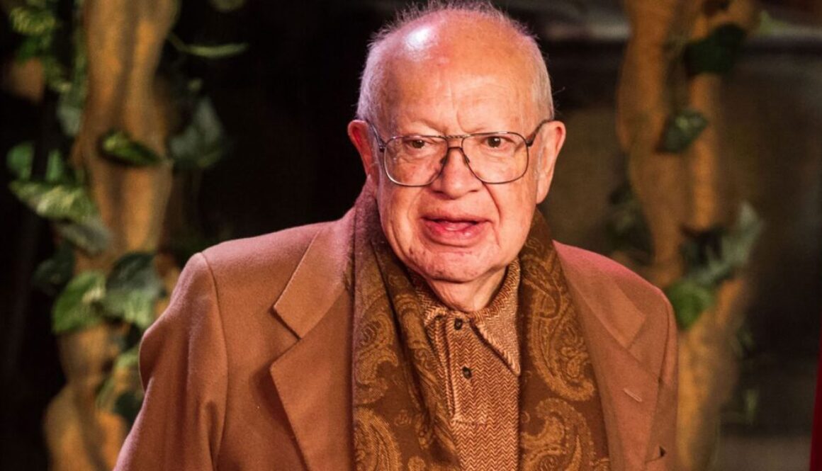 Muere-El-Polivoz-Eduardo-Manzano-a-los-87-Años