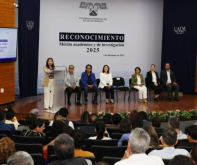 Reconocimientos al mérito UAEM1